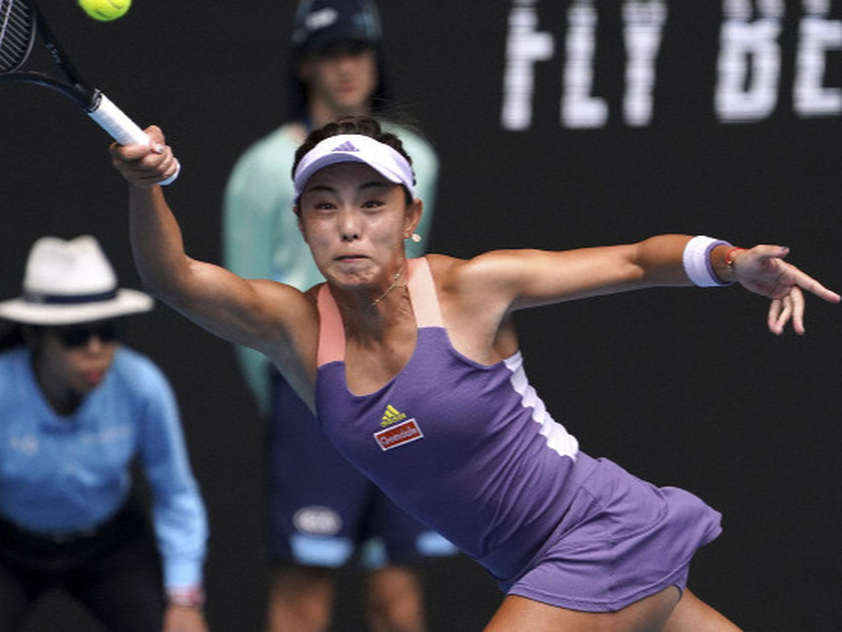 绝佳表现点燃赛场:传奇再次绽放光芒的简单介绍 绝佳表现点燃赛场:传奇再次绽放光芒的简单介绍