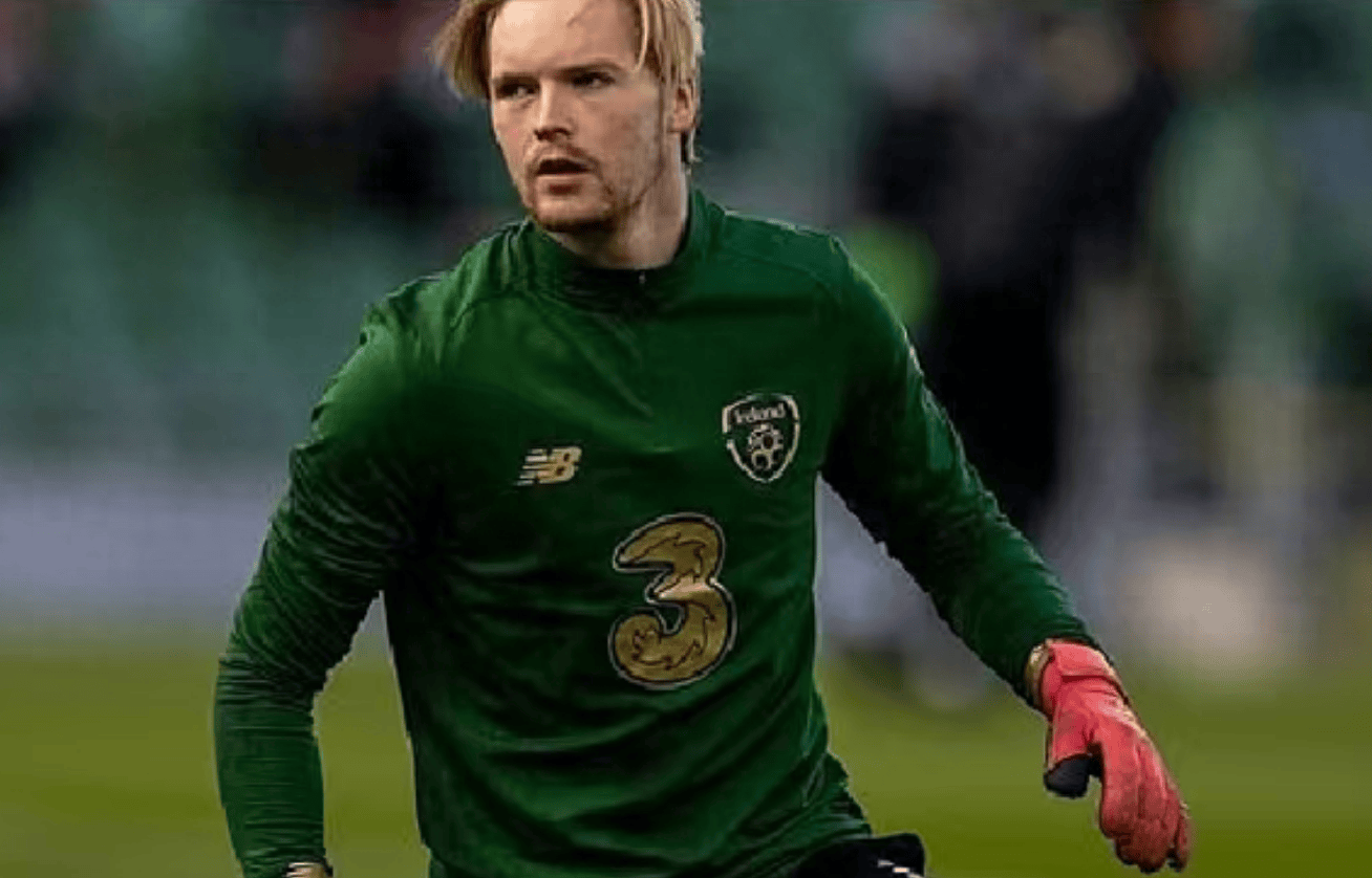 英格兰队主场轻松取胜挺进下一轮