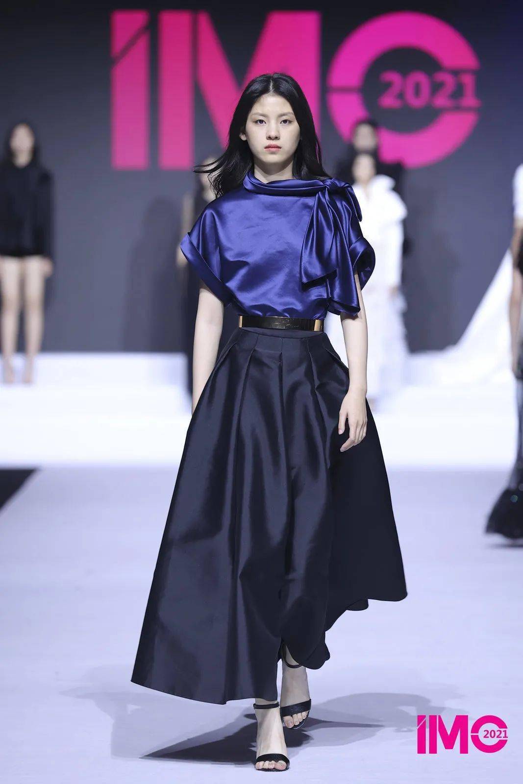 od体育平台-某队年轻新星亮相，成为全场焦点