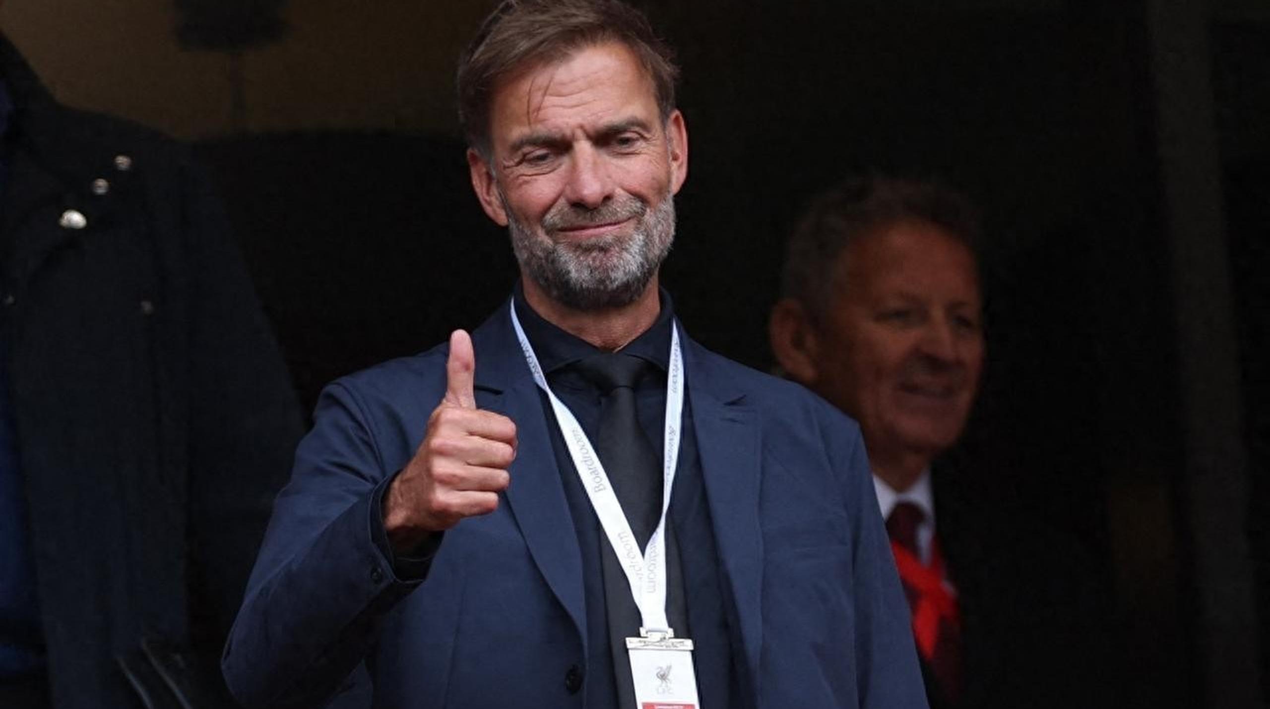 包含足球热潮席卷全球,球队精神动人的词条 包含足球热潮席卷全球,球队精神动人的词条