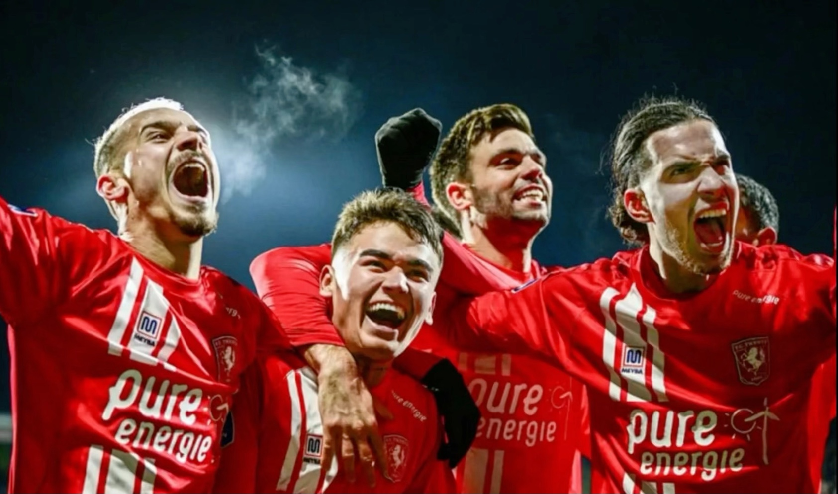 od体育在线-荷甲豪强！埃因霍温主场2-0完胜阿尔克马尔，保持不败纪录