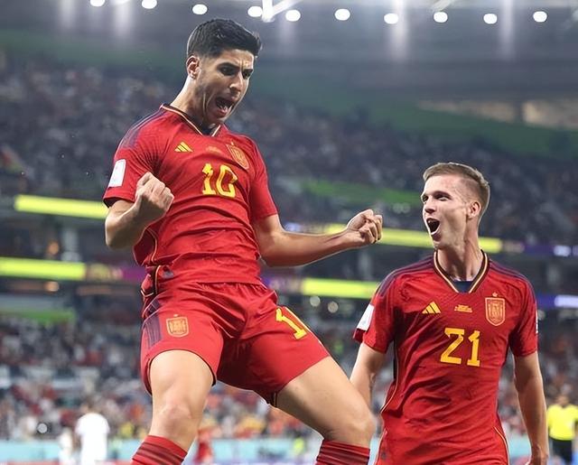 欧国联赛精彩纷呈,球队实力逐渐得到认可 欧国联赛精彩纷呈,球队实力逐渐得到认可