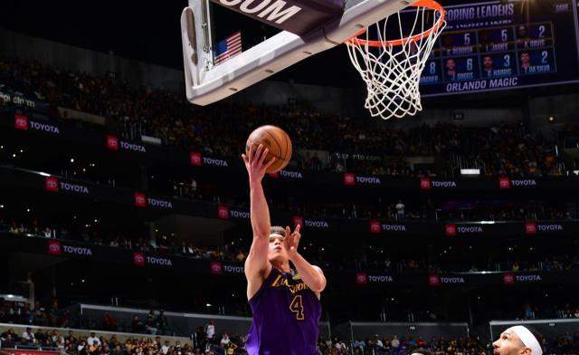 一比赛中球员出现意想不到的绝杀的简单介绍 一比赛中球员出现意想不到的绝杀的简单介绍