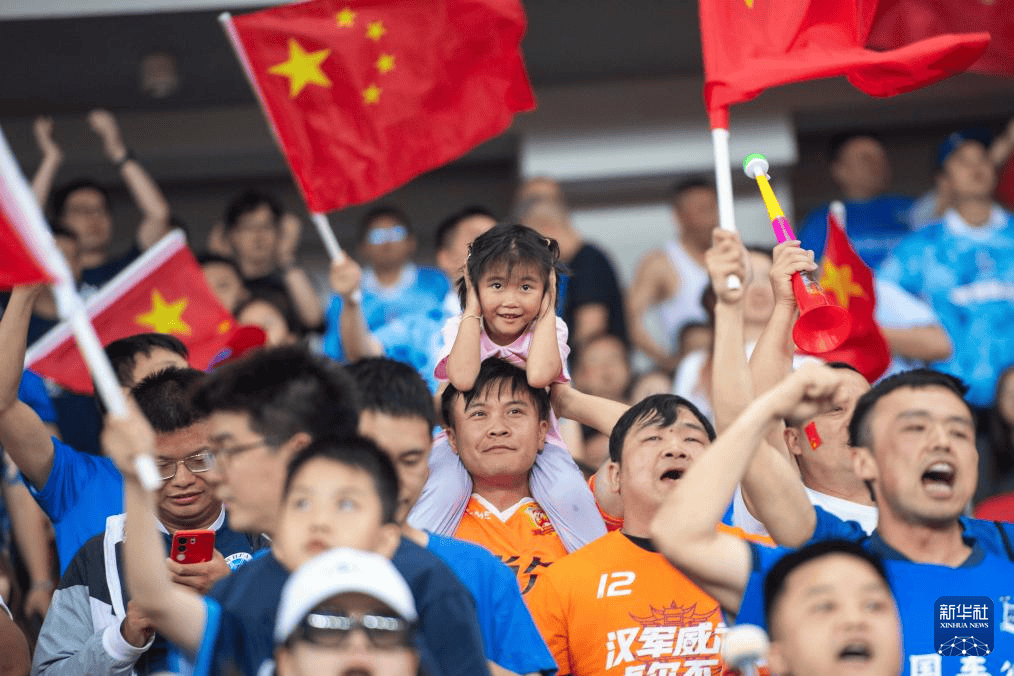 中国女足夺冠,激发国人对足球的热情的简单介绍 中国女足夺冠,激发国人对足球的热情的简单介绍