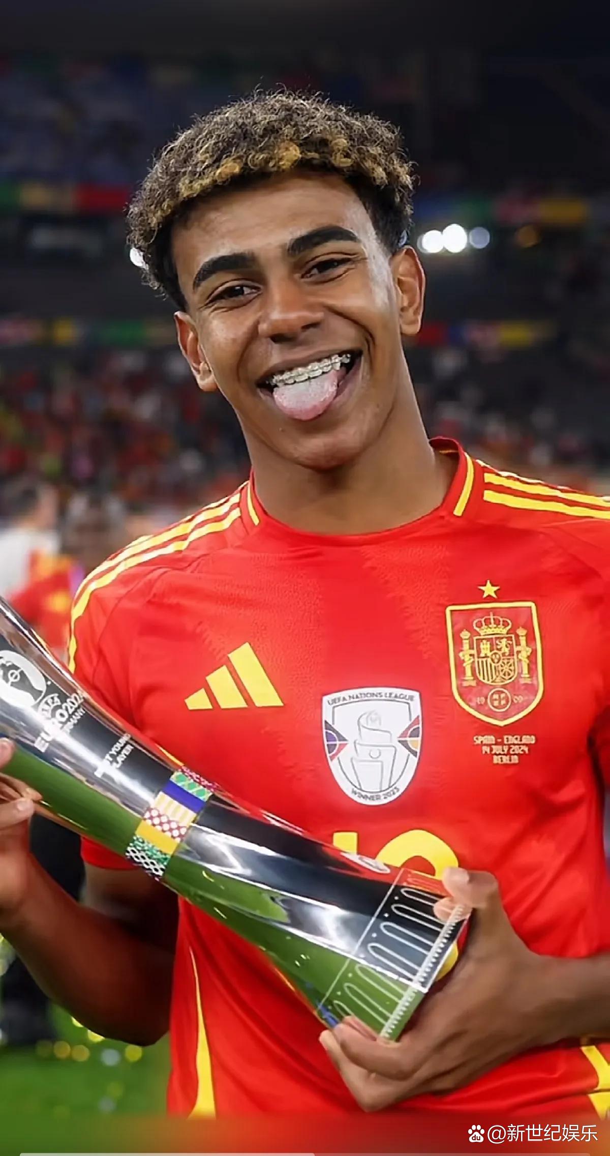 西班牙队逆袭取胜收获关注的简单介绍 西班牙队逆袭取胜收获关注的简单介绍